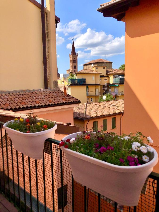 Dame 4 Apartment Bologna Exterior photo